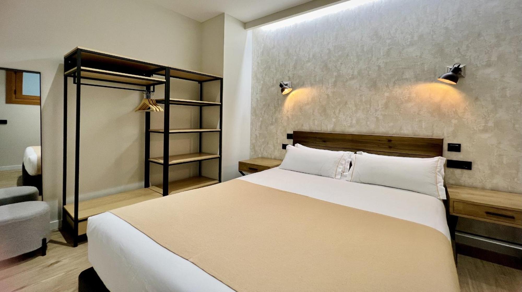 Aparthotel Luz De Gades - Suites Spa Gym - Adults Only Cádiz Eksteriør billede