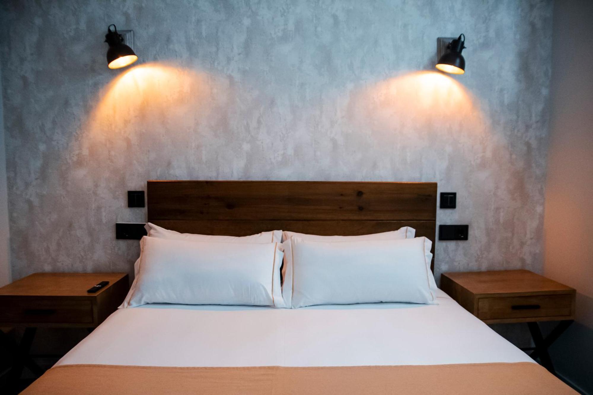 Aparthotel Luz De Gades - Suites Spa Gym - Adults Only Cádiz Eksteriør billede